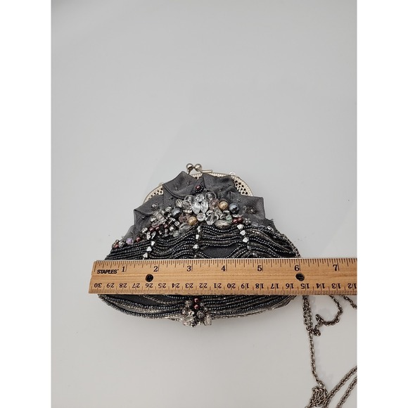 Vintage grey silver Mary Frances rhinestone beaded evening purse - Picture 6 of 11